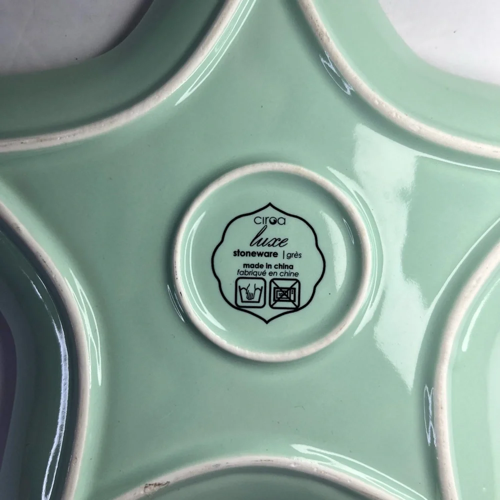 Ciroa Luxe Stoneware Star Candy‎ Nut Dish with Gold Trim Ceramic Pale Green